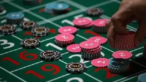 Antarmuka aplikasi gg189 di perangkat Android menampilkan menu permainan slot dan sportsbook